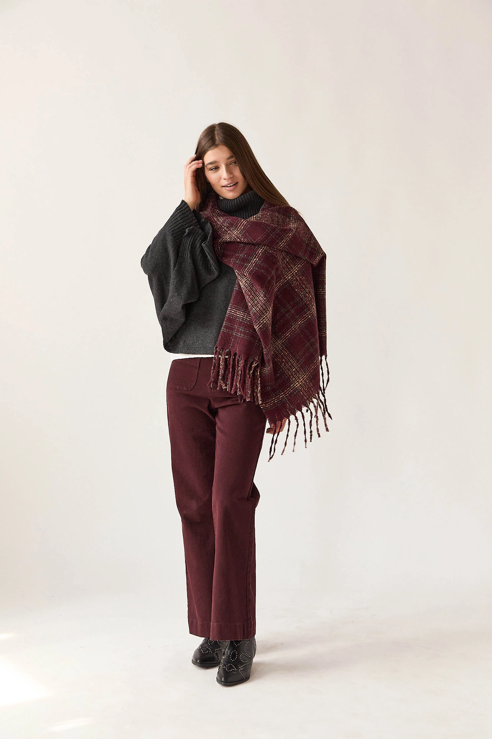 Jersey capa cuello vuelto gris - Imagen 4