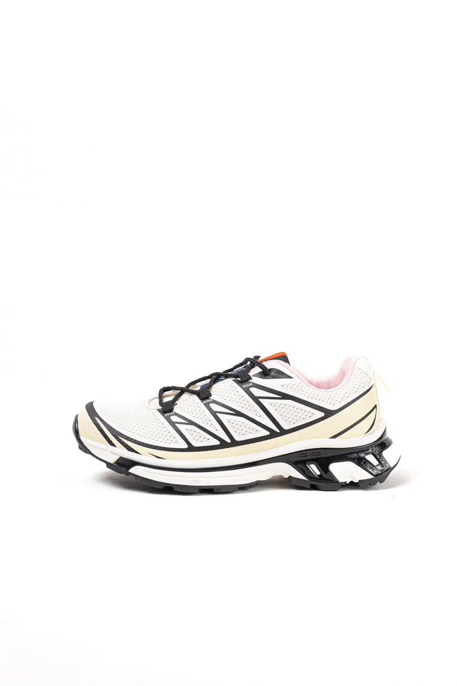 Zapatillas de trail running para mujer en blanco y negro, tecnología avanzada para el terreno más exigente - Imagen 5