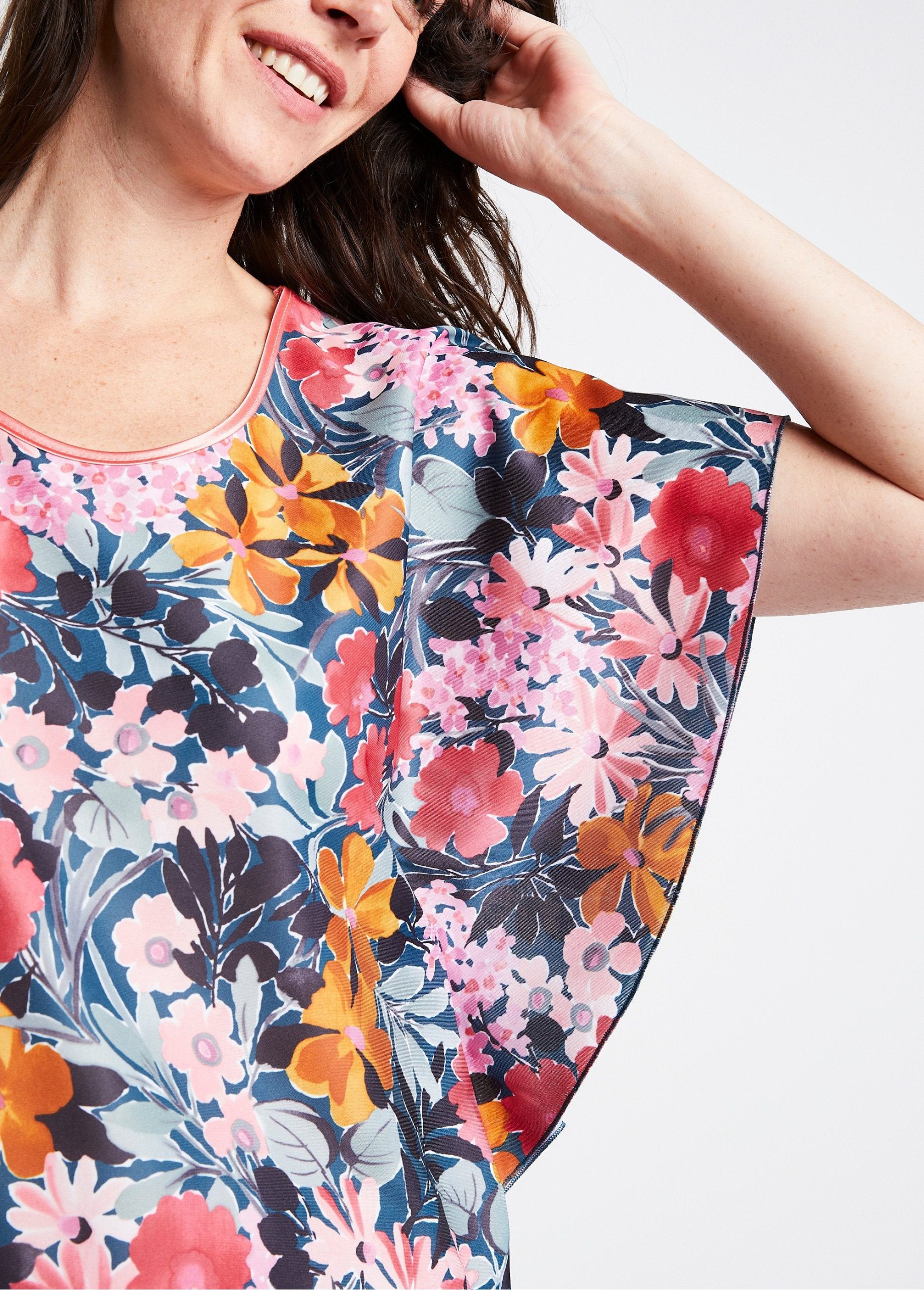 Vestido de azafata punto raso estampado - Imagen 4